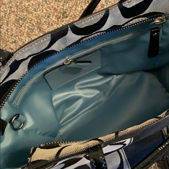 Coach Signature Canvas Tote in Black - Picture 6 of 11